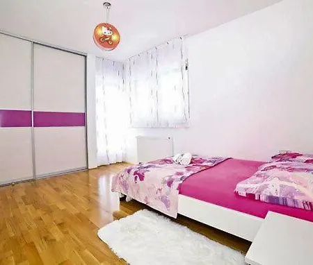 Giulietta Villa Kastela