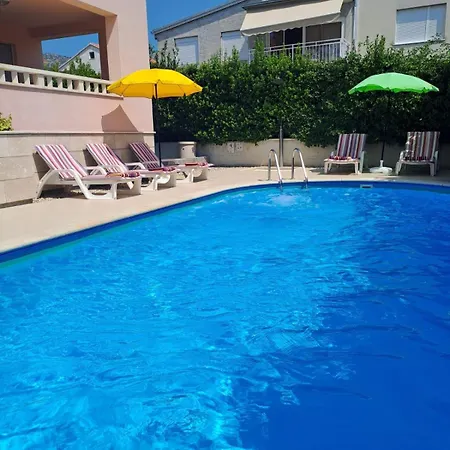 Villa Giulietta Kastela